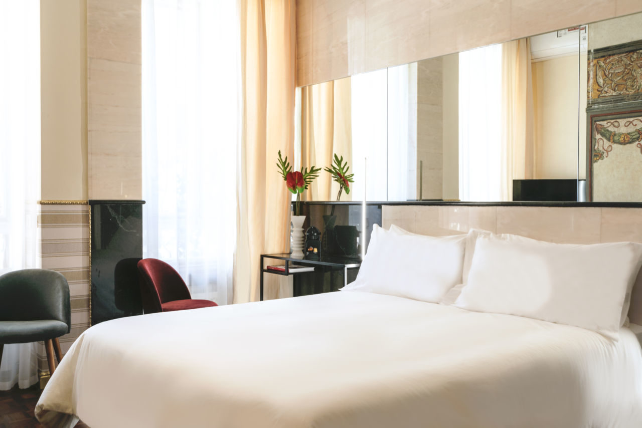 Rivière Luxury Palaces