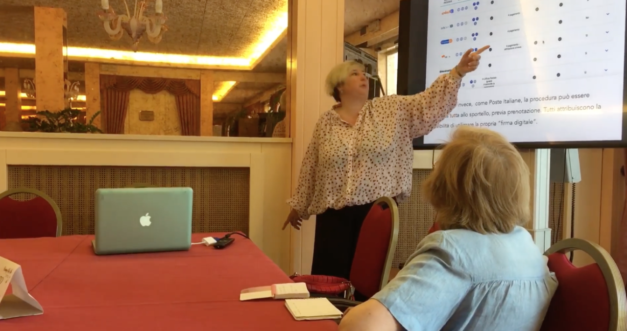 Giovanna Maggiori rurante una lezione digitale all'Ermitage Hotel di Teolo (2019)
